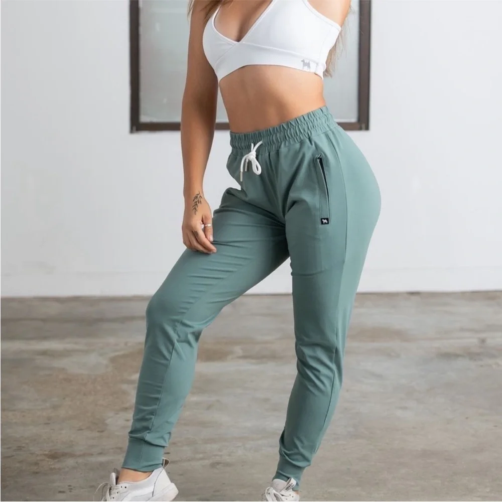 Wild South Strike‎ Women Small Teal Green Jogger Pants NWOT